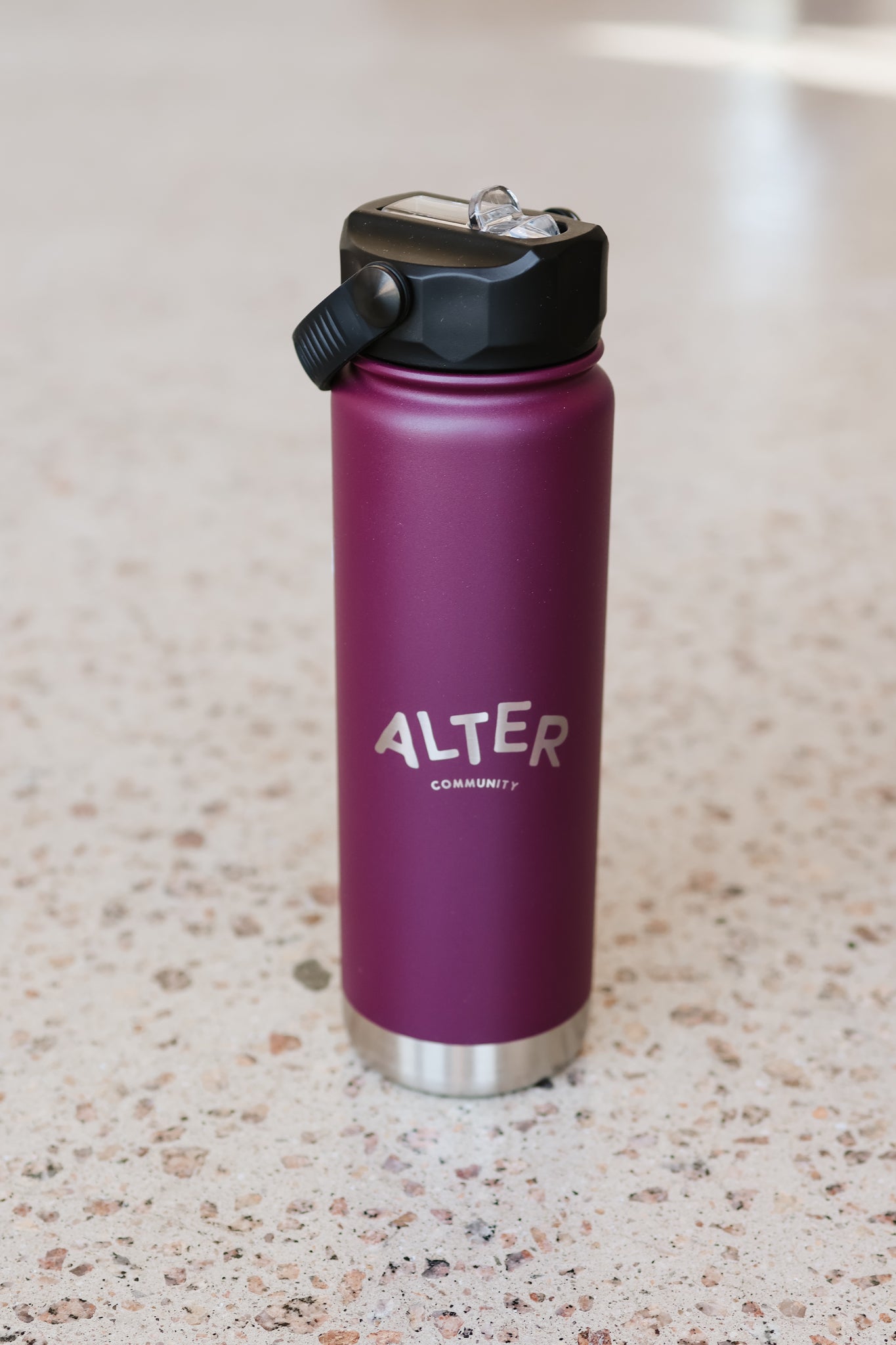 Pargo Bottle 750ml (Cherry)