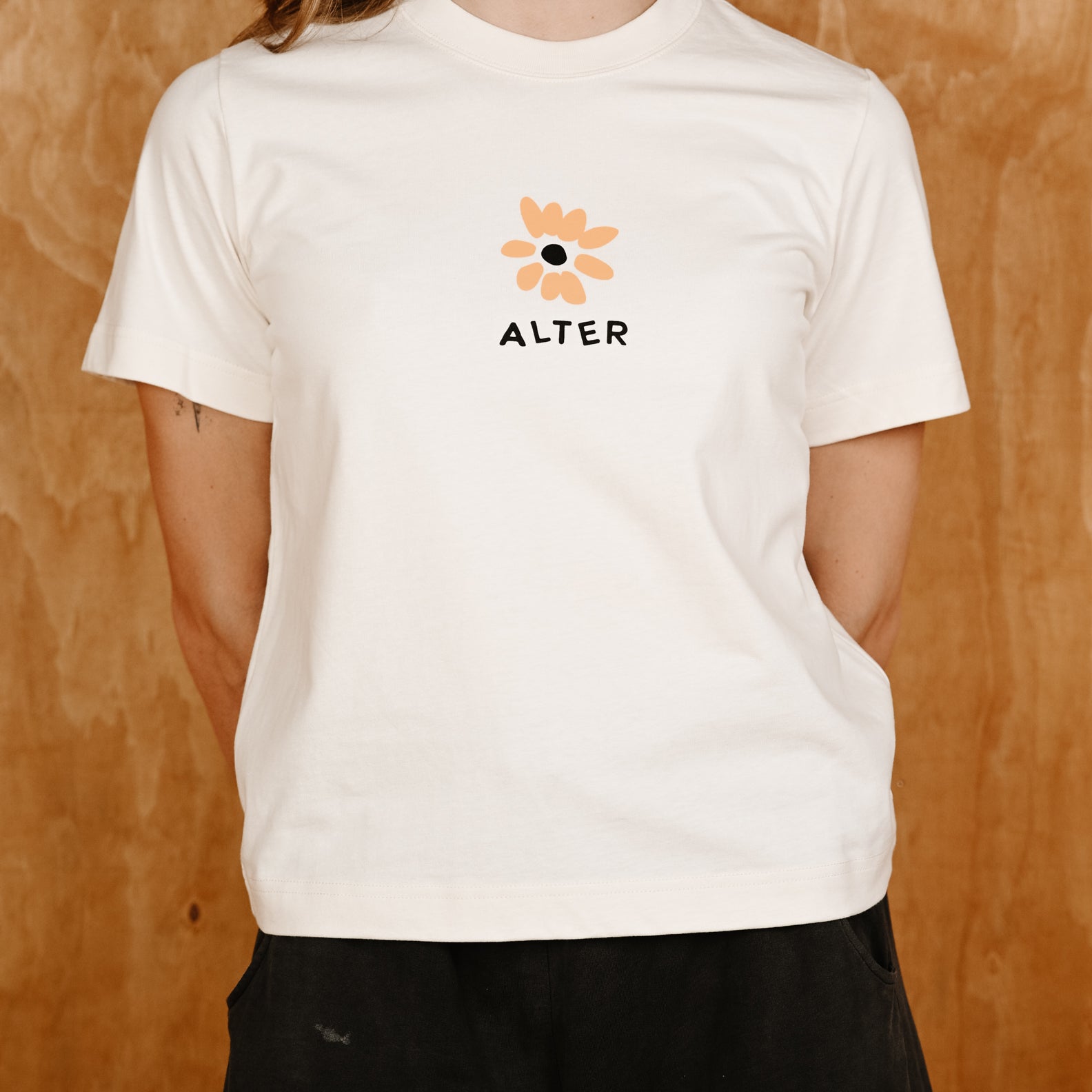 Womens Sunflower Tee